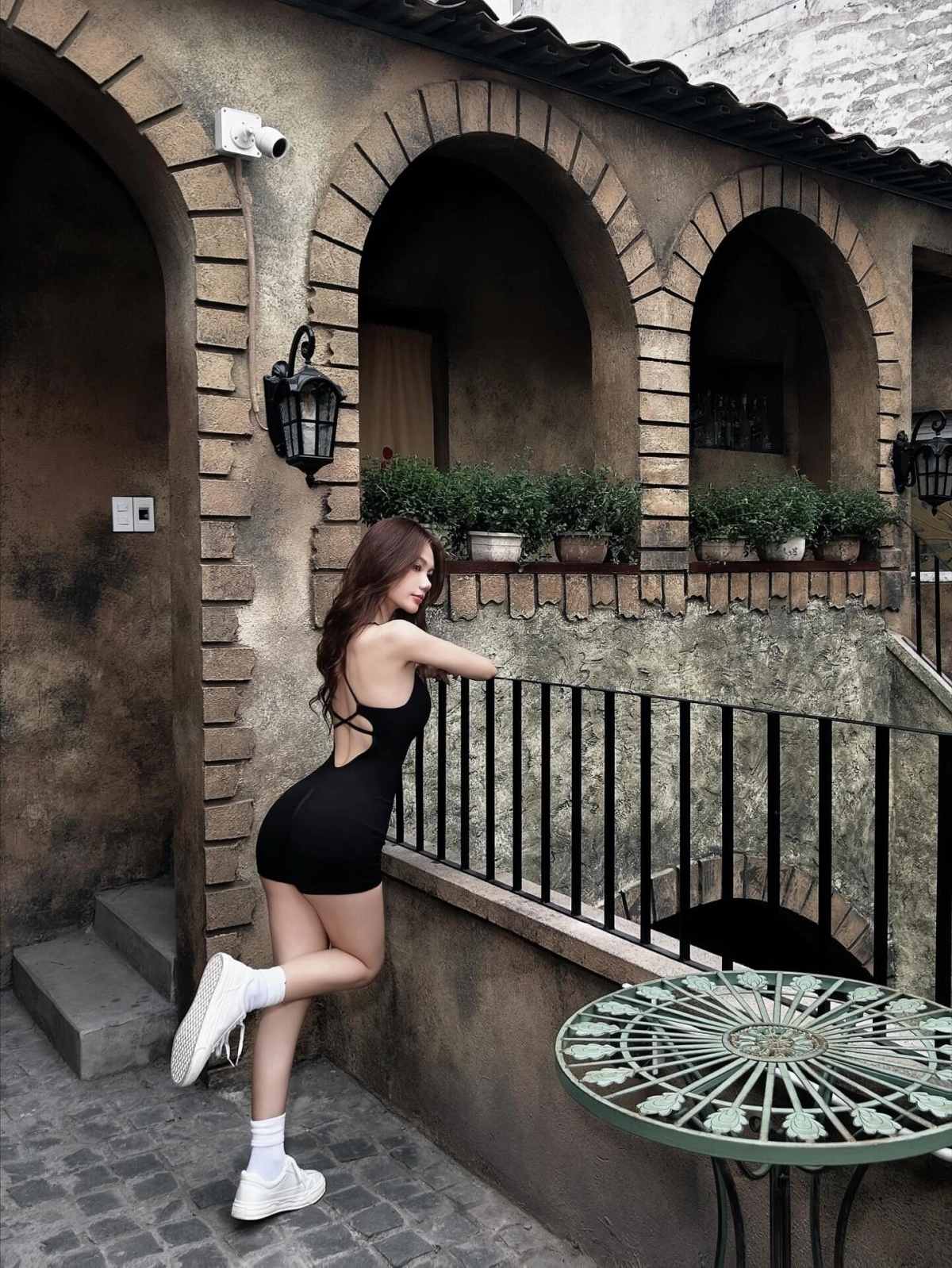 Hình cô gái mặc bikini sexy nóng bỏng cuốn hút thân hình hoàn mỹ