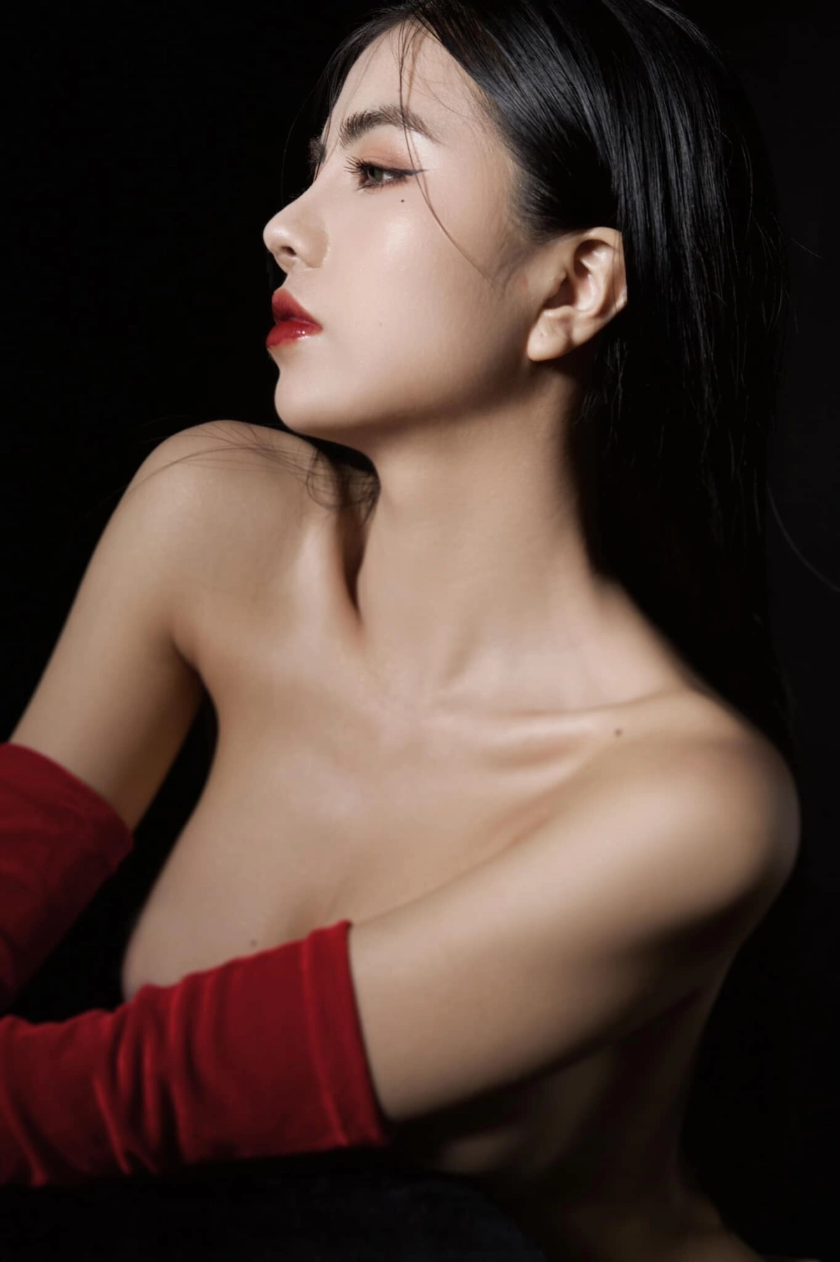 Gái việt nam khoe vú nóng bỏng sexy cuốn hút vòng một gợi cảm