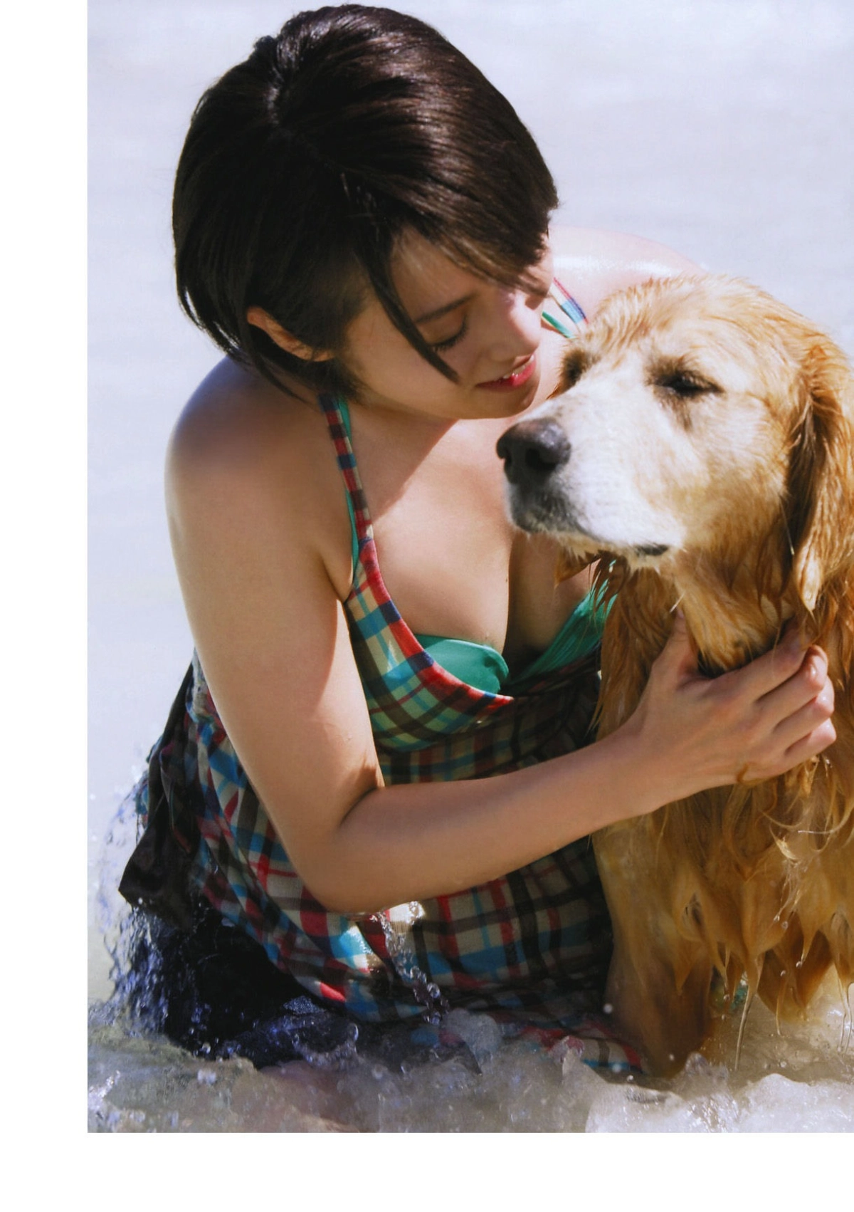 Fukada Kyoko sở hữu thần thái đầy hấp dẫn