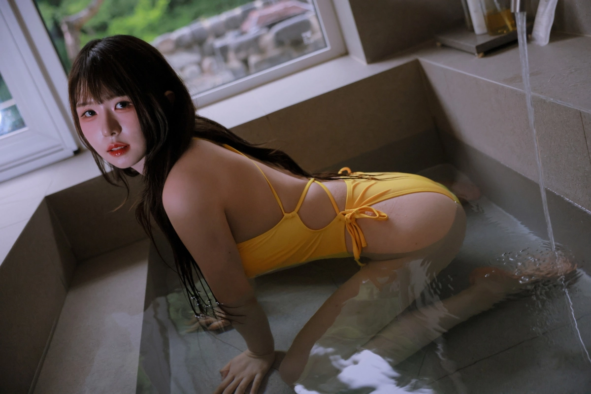 Gái xinh khoe vú sexy nóng bỏng cuốn hút vòng một hoàn hảo mê hoặc