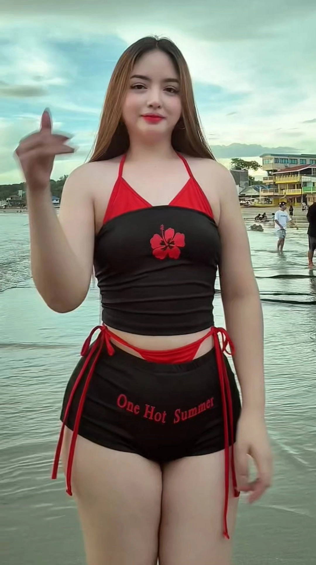 Gái xinh vú to nóng bỏng sexy cuốn hút vòng một căng tràn quyến rũ