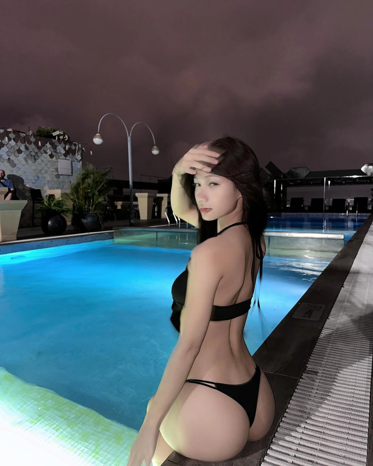 Phim sex gái vú to nóng bỏng cuốn hút sexy cảnh nóng mê hoặc