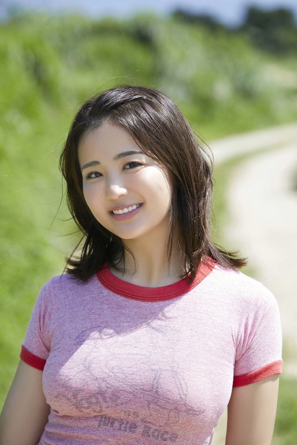 Hirashima Summer Sea thu hút mọi ánh nhìn