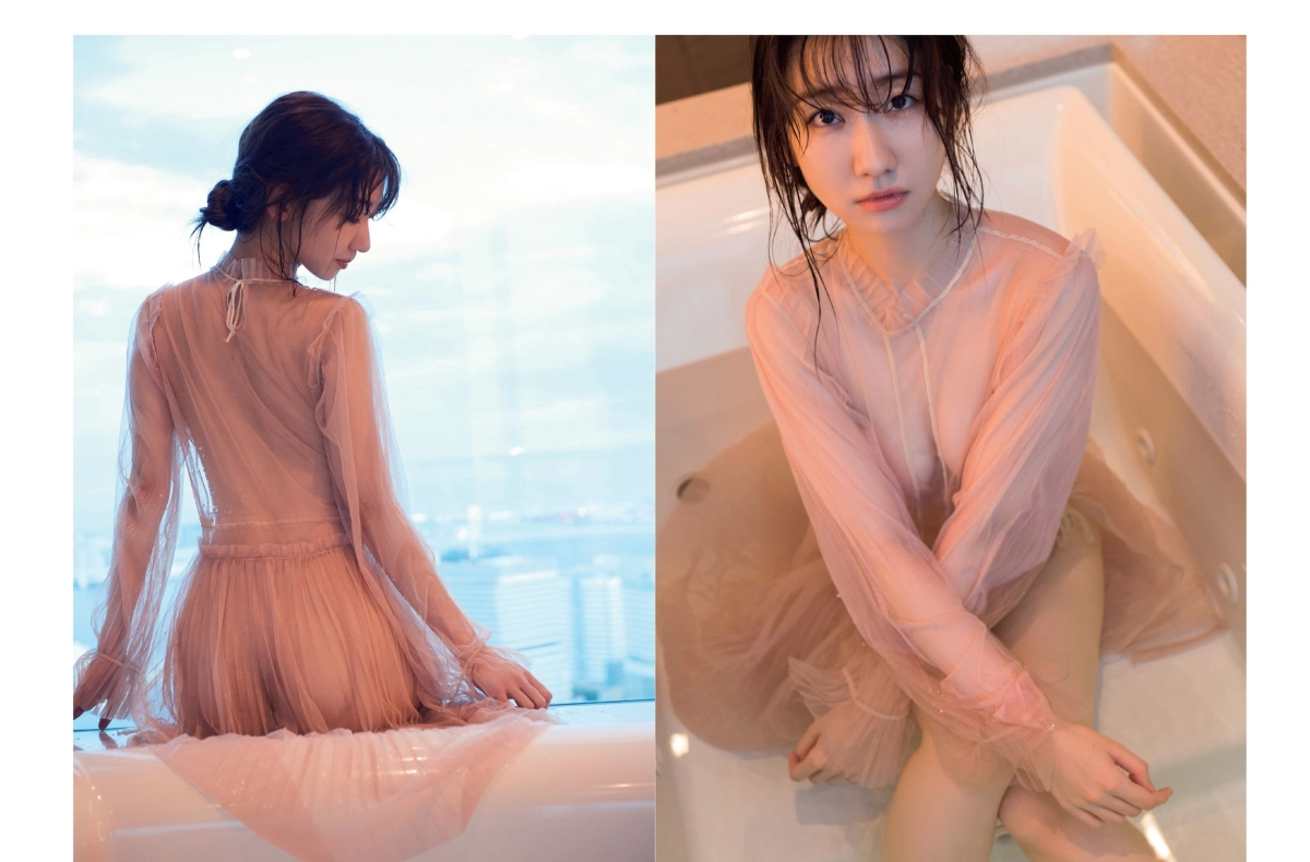 Ishihara Hope thu hút ở mọi góc nhìn