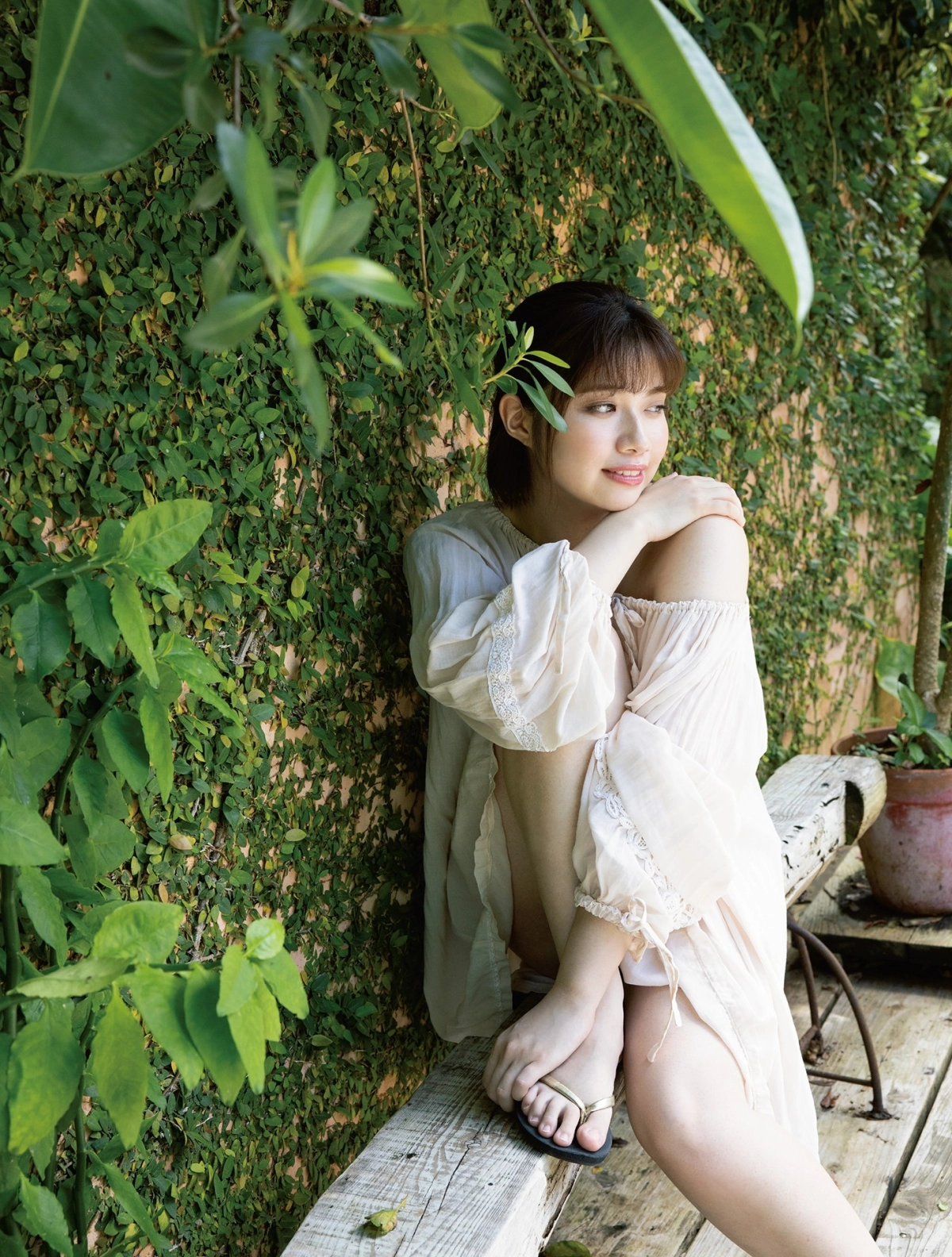 Ishihara Hope gây ấn tượng ngay ánh nhìn đầu