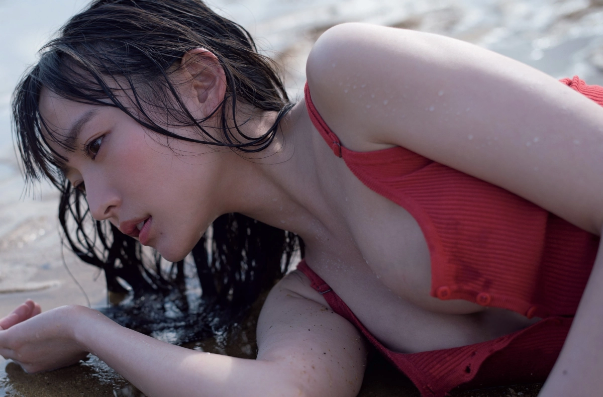 Ishihara Hope đẹp nổi bật và tự nhiên