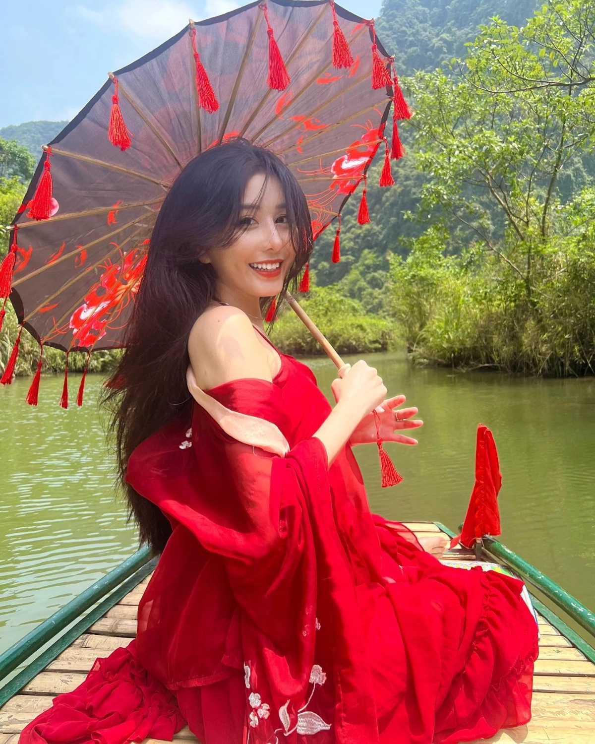 Sex học sinh khoe hàng nóng bỏng cuốn hút sexy đồng phục mê hoặc