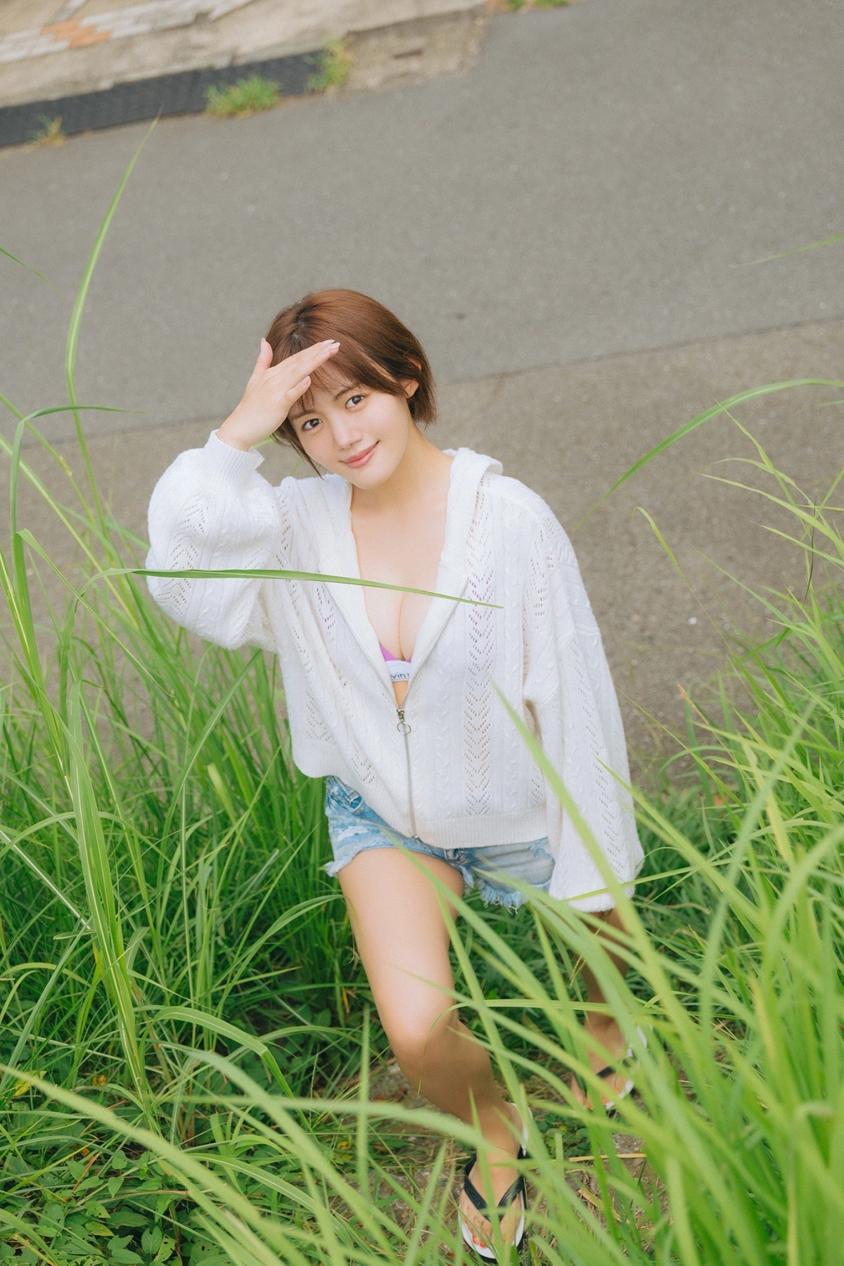 Ánh nhìn Tachibana Shion đầy mê lực