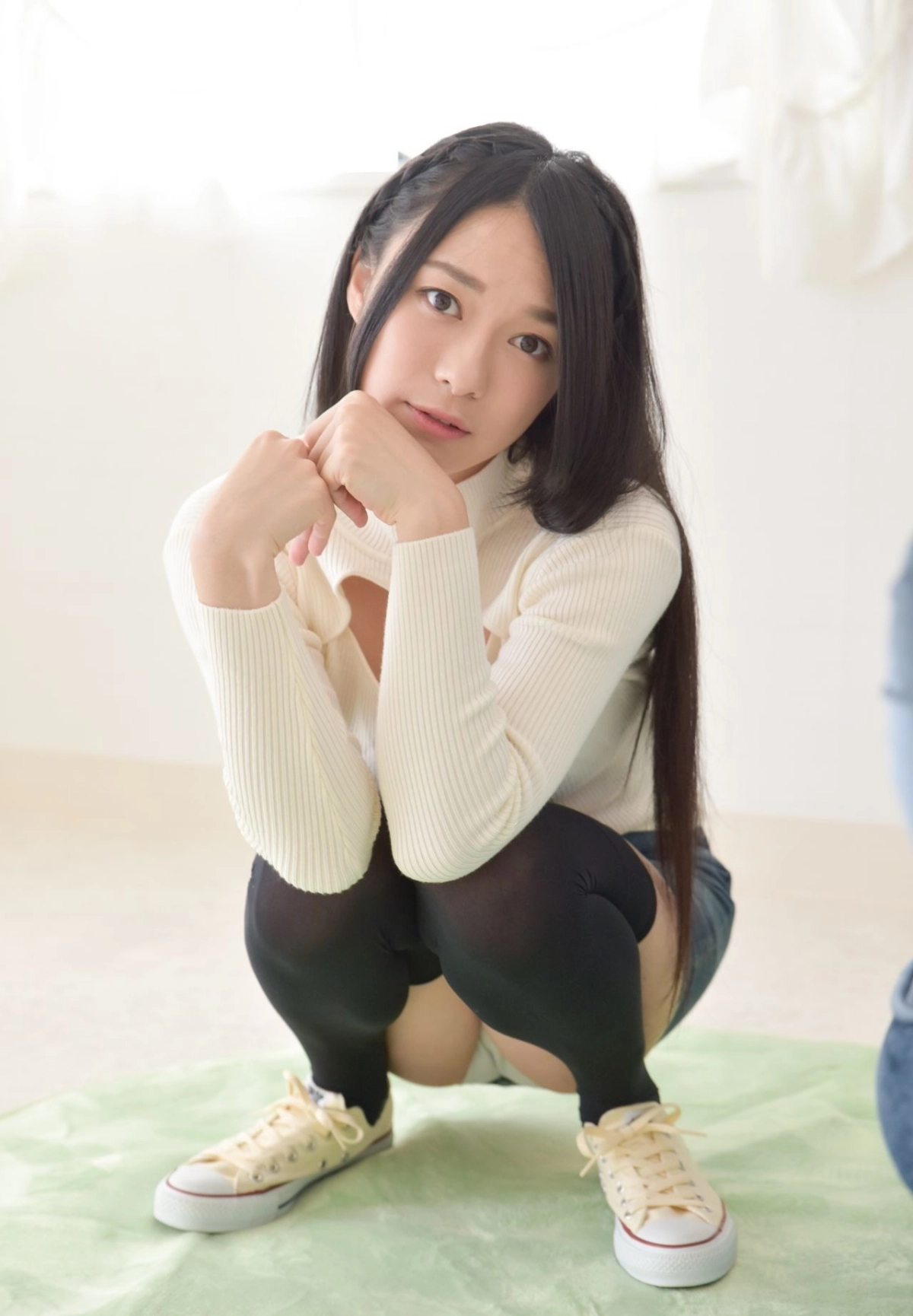 Tomoe Yamanaka mang sức hút gợi cảm đặc biệt