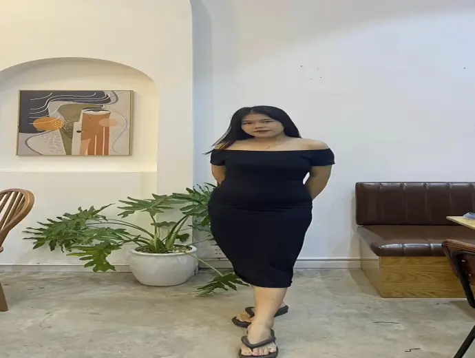 Hình ảnh cô gái mập dễ thương, tự tin và cuốn hút mọi ánh nhìn