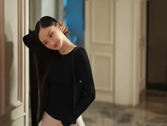 Chiêm ngưỡng ảnh Miu Lê với vẻ đẹp năng động và cuốn hút