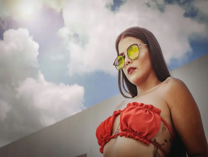 Ảnh gái mặc bikini sexy thả dáng khiến triệu tim tan chảy