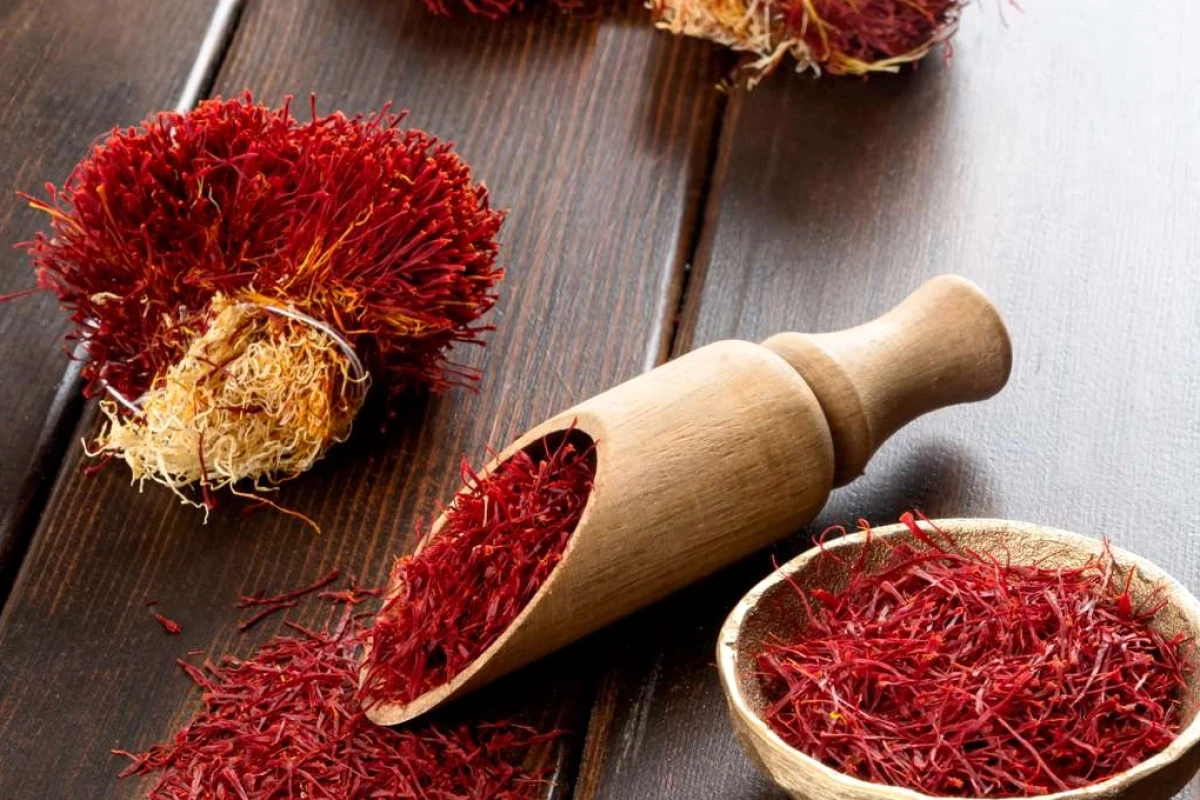 Có nên uống nhụy hoa nghệ tây mỗi ngày để cải thiện giấc ngủ?