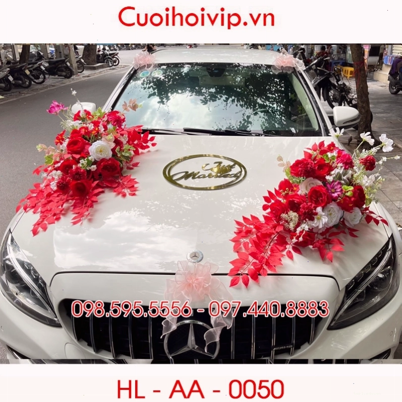 Mẫu trang trí xe hoa đơn giản nhưng sang trọng
