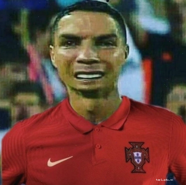 Meme Ronaldo hài hước