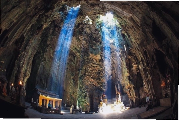 Ngũ Hành Sơn Đà Nẵng vào ban ngày