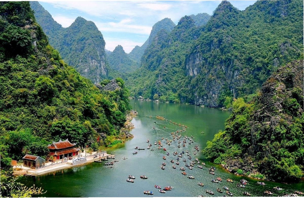 Quần thể danh thắng Tràng An Ninh Bình