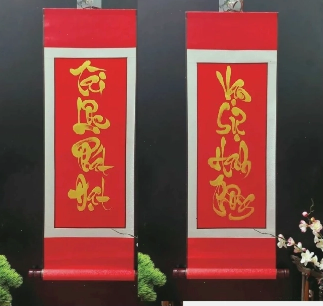 Trang trí câu đối đỏ ngày Tết mang ý nghĩa may mắn