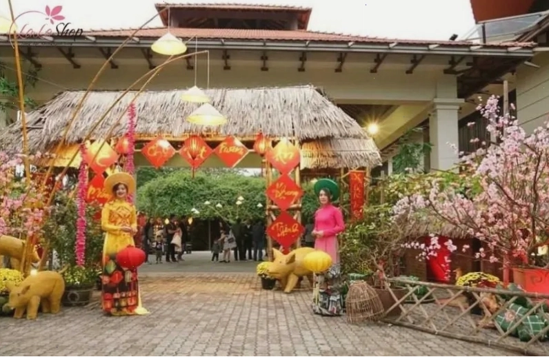 Trang trí không gian làm việc dịp Tết