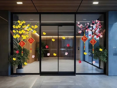 Decal Trang Trí Tết Quận Bình Thạnh: Điểm nhấn cho không gian đón Xuân 2026